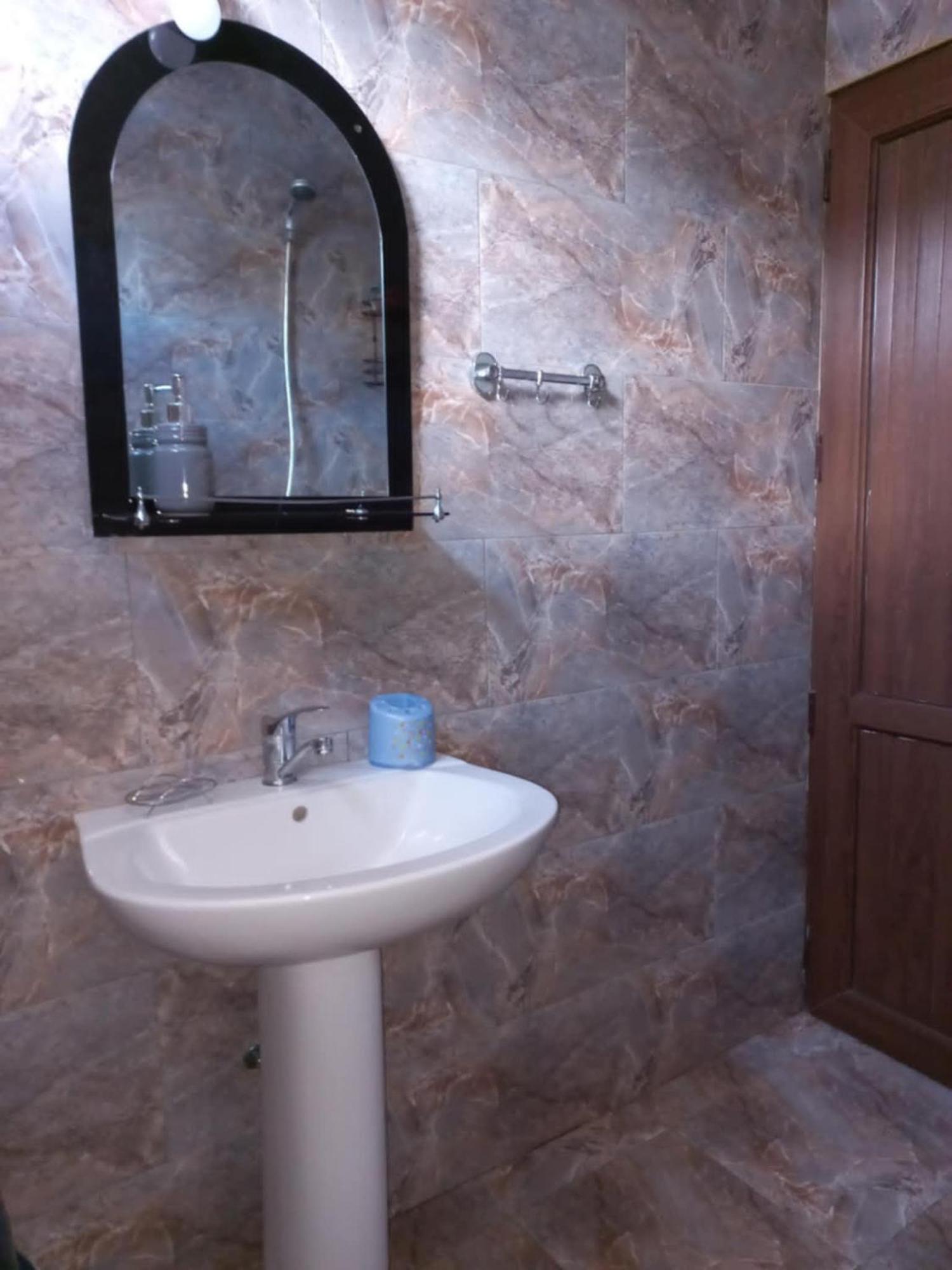 Guest House Kobuleti Εξωτερικό φωτογραφία